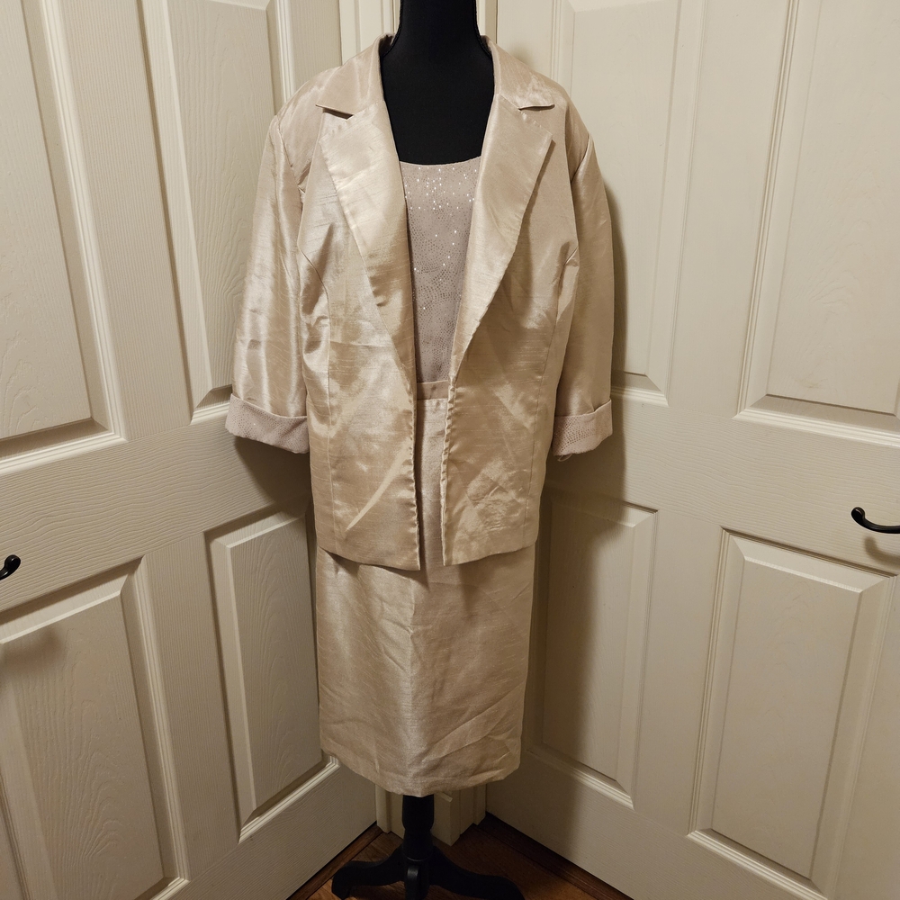 Church Suit 3-Piece Sophisticated Woman Champagne & Glitter Dana Kay Size 22W
